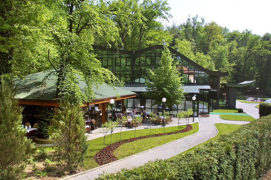 Hotel As 4*